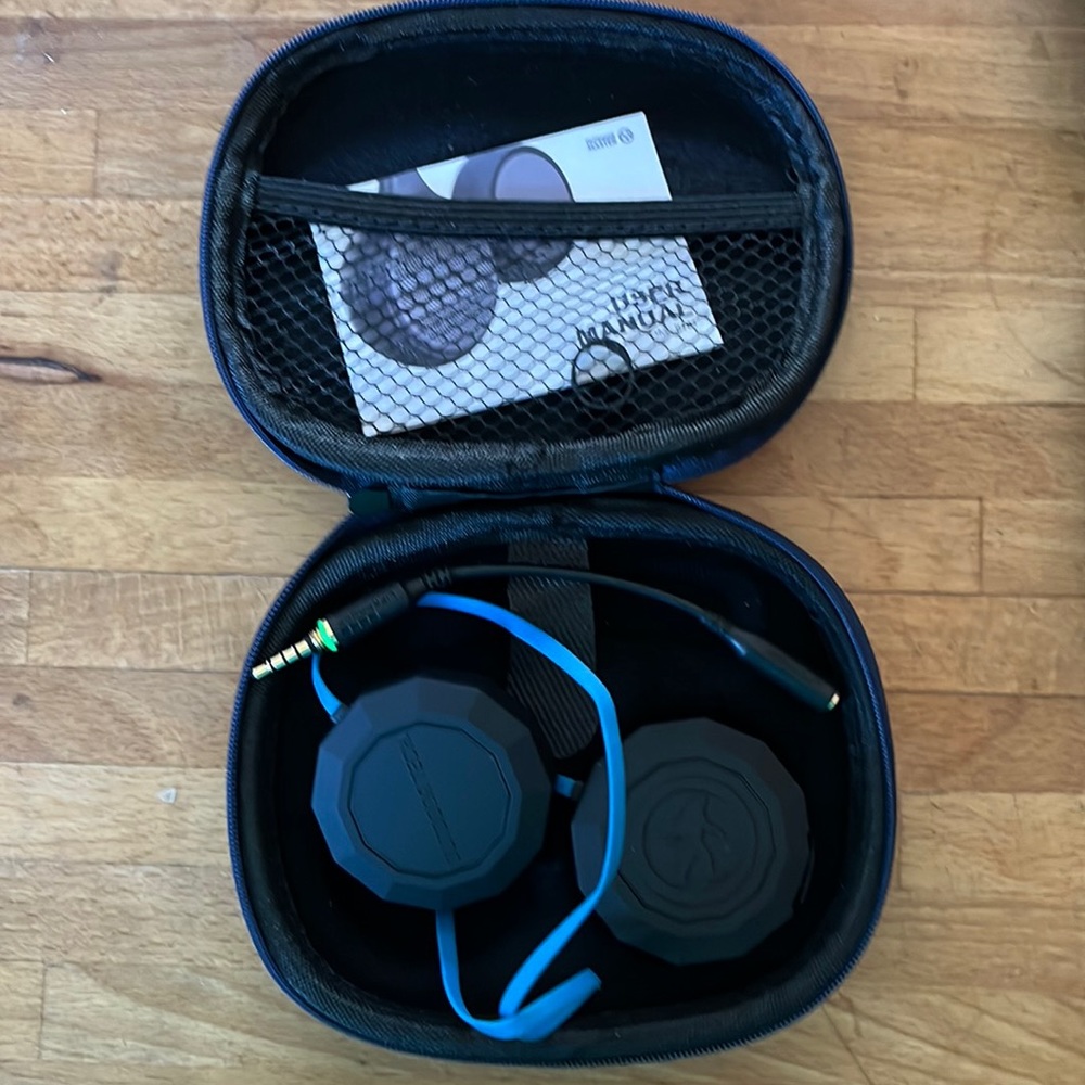Outdoor research earphones